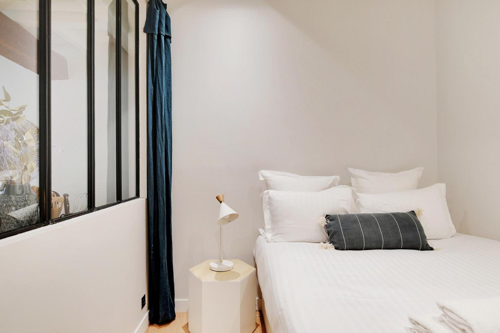 Pick A Flat's In Palais Royal - Rue De Richelieu Paris